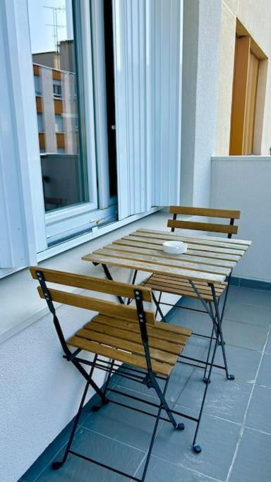 Beau Studio Cosy Et Calme - Face A La Gare De Rosny-Sous-Bois - 20Mn De Paris Et Disneyland Rosny-sous-Bois Exterior foto